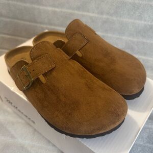 Milocaca Brown Adjustable Buckle Faux Suede Clogs Size 6